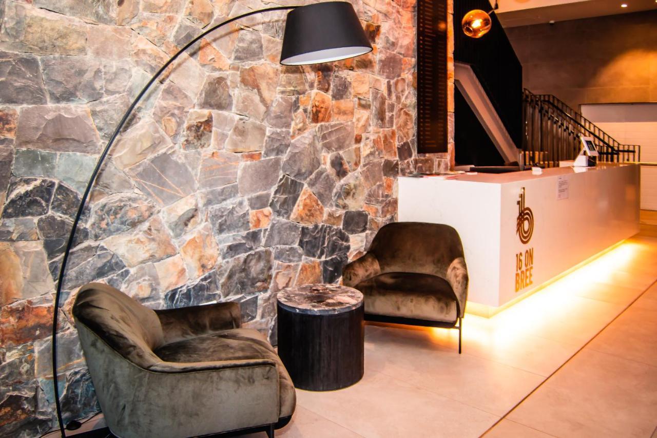 16 On Bree Luxury Studio Apartment With City Mountain Sea Views Cape Town Exterior photo